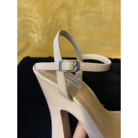 STEVE MADDEN Women's “Blane” Size 9.5M Bone Patent Platform Ankle Strap Heels - Picture 14 of 15